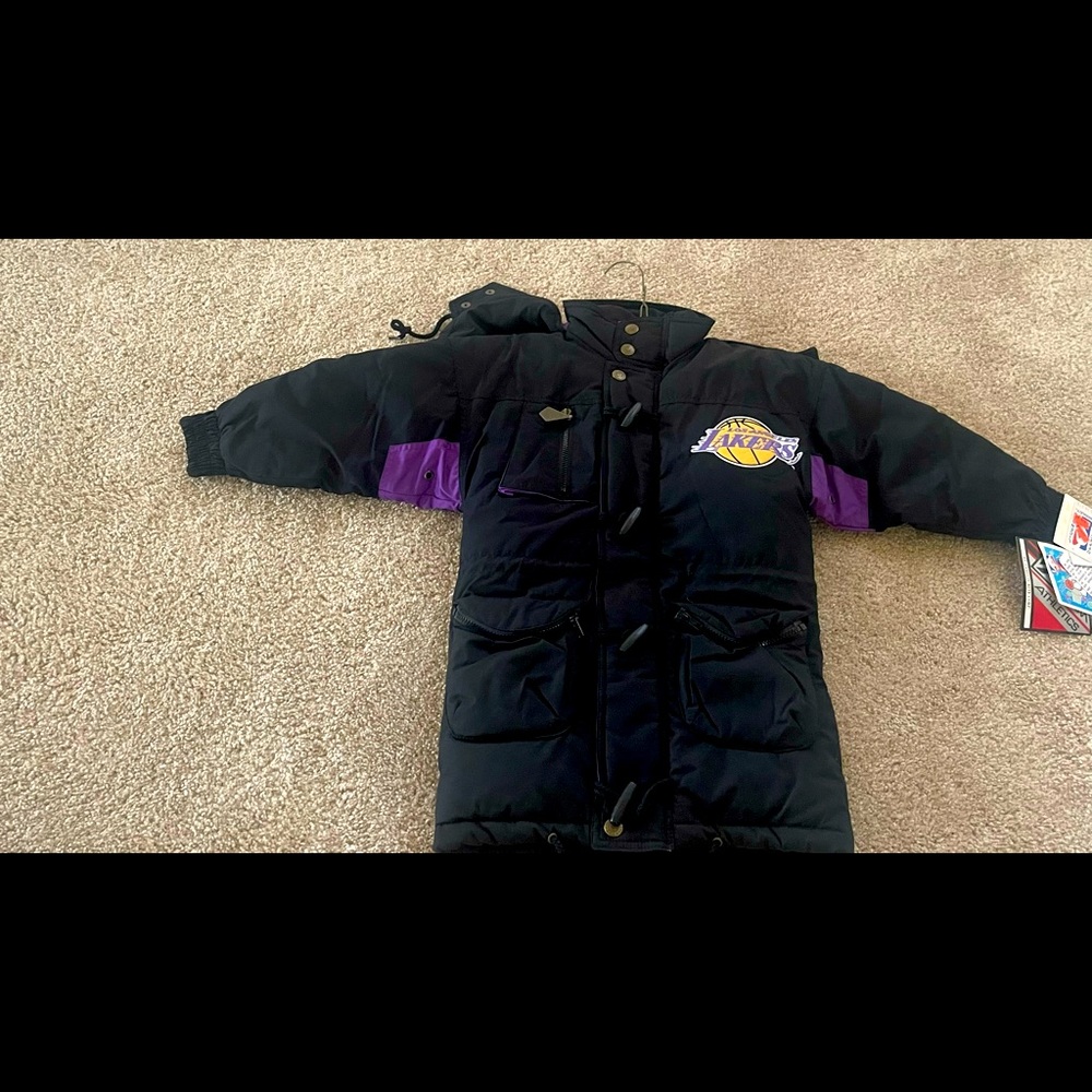Vintage NBA lakers jacket with zipper hood
